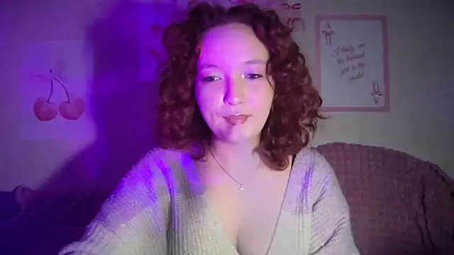 Show modela AriaBlush na web-kameri