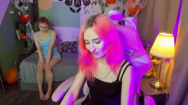 Pokazy przed kamerką – sweety_lizzy_lilu