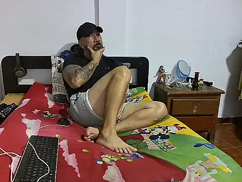 john_balthor's Webcam Show