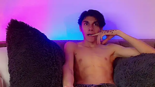 HarryLaurent18 Show Webcam