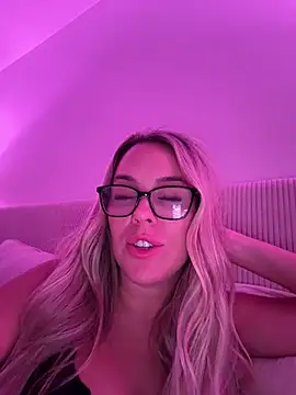 Chat +18 de kaybaby3 ao vivo