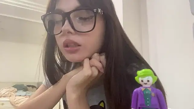 LuellaSerpas – Naživo XXX chat