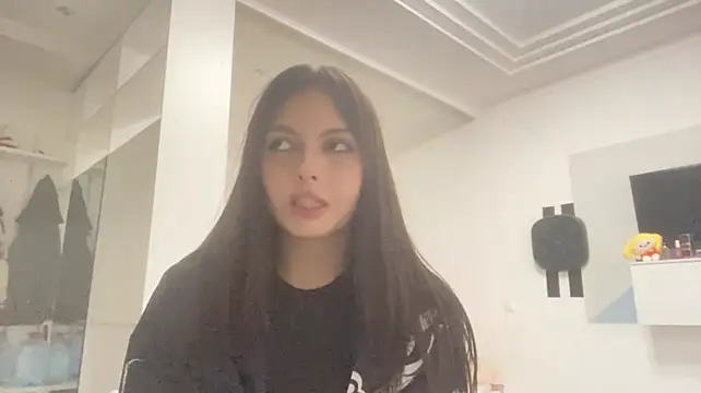 LuellaSerpas' Live XXX Chat