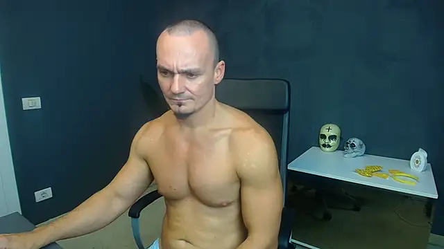 Show modela KaelSage na web-kameri