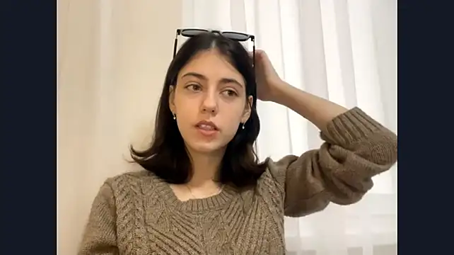 JessicaRomjue Webcam show