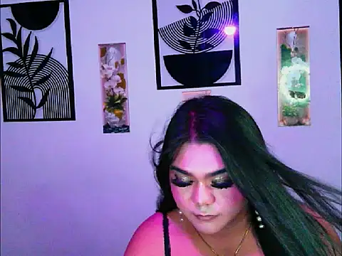 OMG_TsHugeCOCK Webcam show