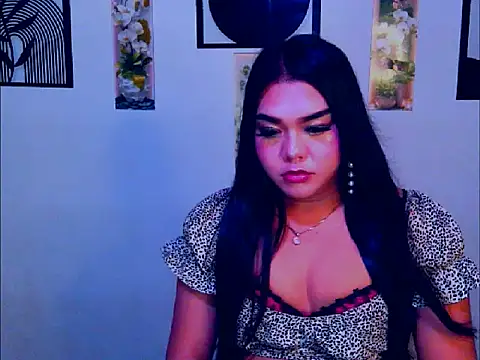 OMG_TsHugeCOCK Pertunjukan Webcam