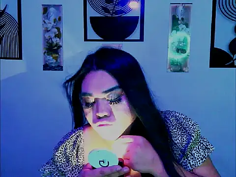 OMG_TsHugeCOCK Pertunjukan Webcam