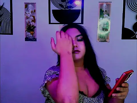 OMG_TsHugeCOCK Webcamshow