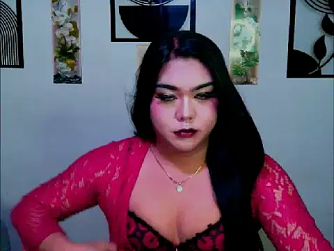 OMG_TsHugeCOCK's Webcam Show