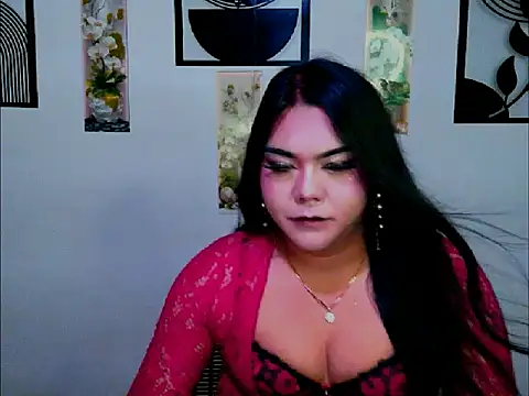OMG_TsHugeCOCK ওয়েবক্যাম শো