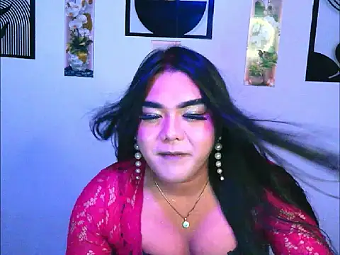 OMG_TsHugeCOCK Webcamshow