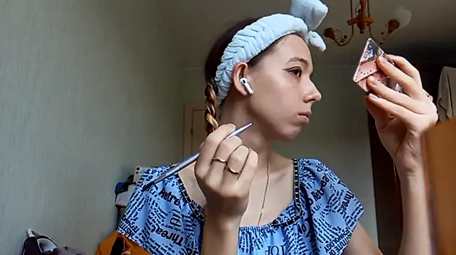 NikiMazzo's Webcam Show