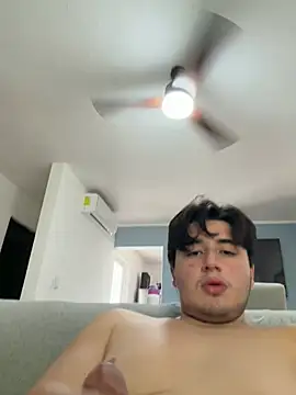 31Erickrod Webcam show