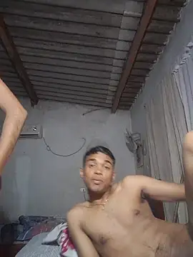 Pertunjukan Kamera Web Ross_hot0