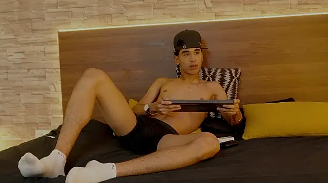 Oliver_Blake89n Webbikameraesitys