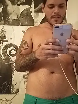 Show de alimentogostoso na webcam