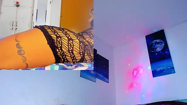 DanielaEvans45n Webbikameraesitys