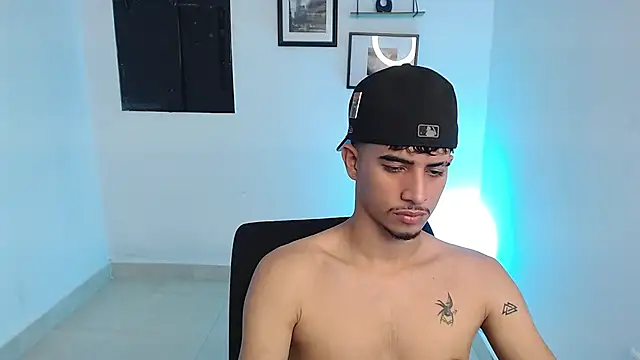Вебкам-шоу lindanx_vip