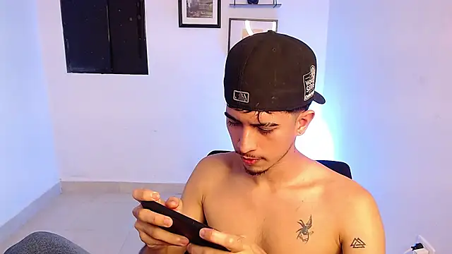 lindanx_vip Show in webcam