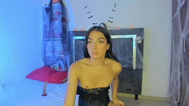 Isabella_TransGirl Webcamshow