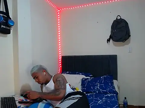black_hot1: вебкам-шоу