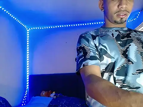 black_hot1 – webcam-show
