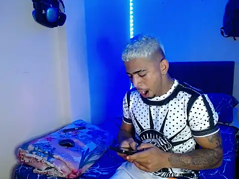 black_hot1 Webcam-Show
