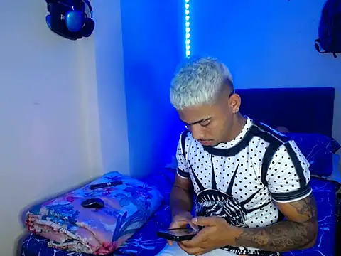black_hot1 Webcam-Show