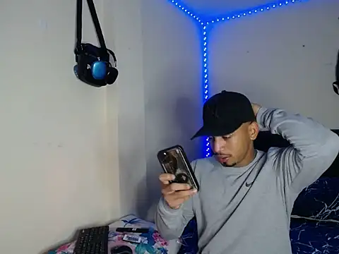 black_hot1 Webcam-Show