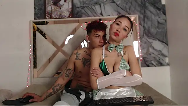 Skyandsormot_CS' Webcam Show