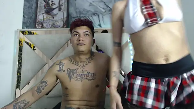 Chatroom XXX en direct de Skyandsormot_CS