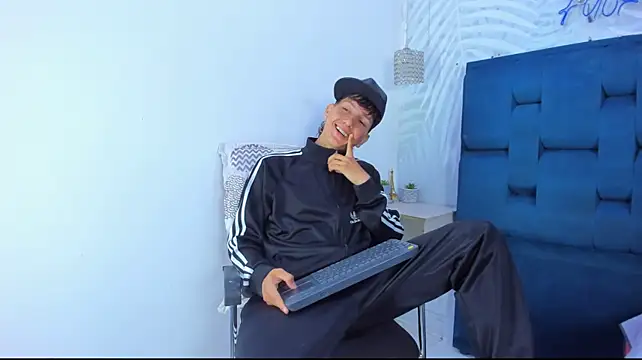 Sammyhot19 webcam show