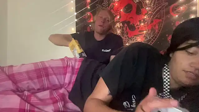 NikkiAndJohnny777 Webcam-Show