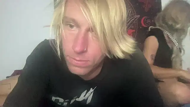 NikkiAndJohnny777 Webcamshow