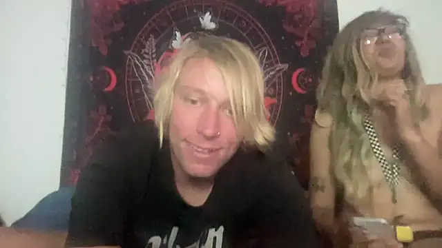 NikkiAndJohnny777 ওয়েবক্যাম শো