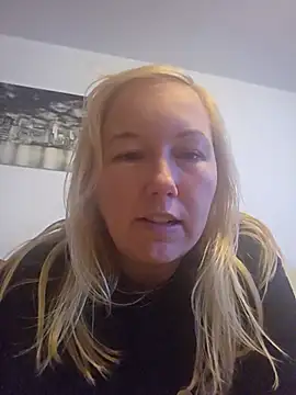 StephanieWhite Webcam-Show