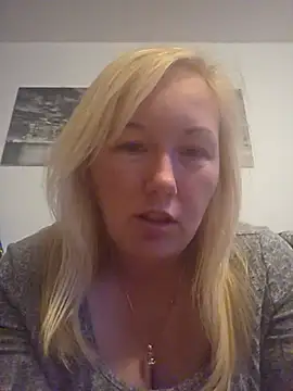 StephanieWhite's Webcam Show