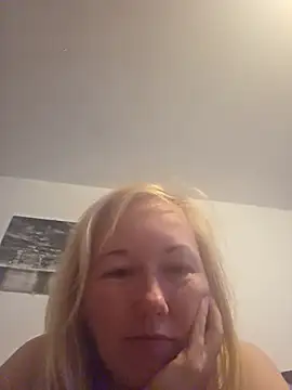 StephanieWhite's Live XXX Chat