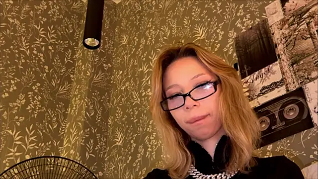 Malia_love Webcam Show