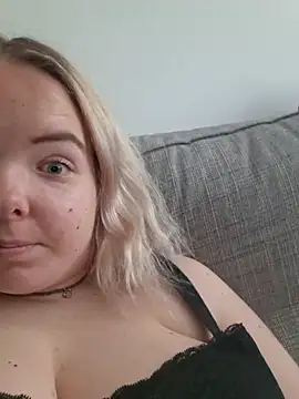 x_marit1198 Webcam Show