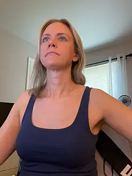 Kay_Cakes' Webcam Show