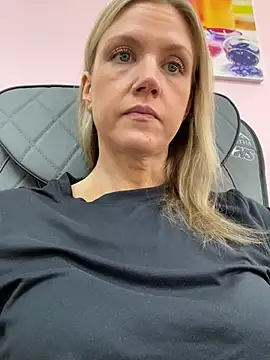 Kay_Cakes – webcam-show