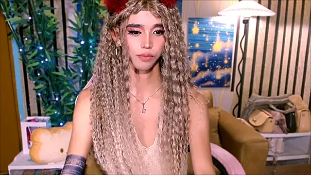 SweetSexyAmara 网络视讯表演