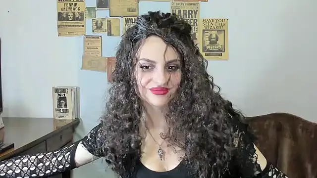 Chat +18 de MilanaAndera ao vivo