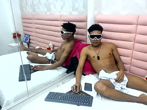 โชว์เว็บแคมของ janner_cum51