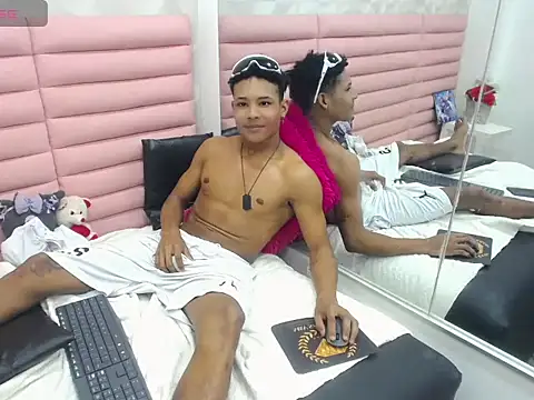 janner_cum51 ওয়েবক্যাম শো