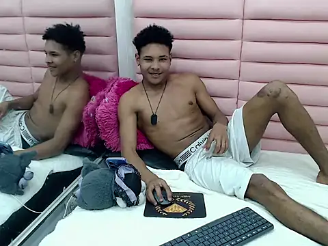 janner_cum51 Webcam Show