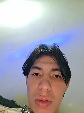 Maxi_Coreann Webbikameraesitys