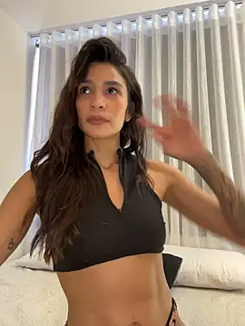 Chat +18 de SofiaRiveroX_X ao vivo